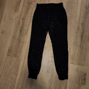 Lululemon crushed velvet joggers